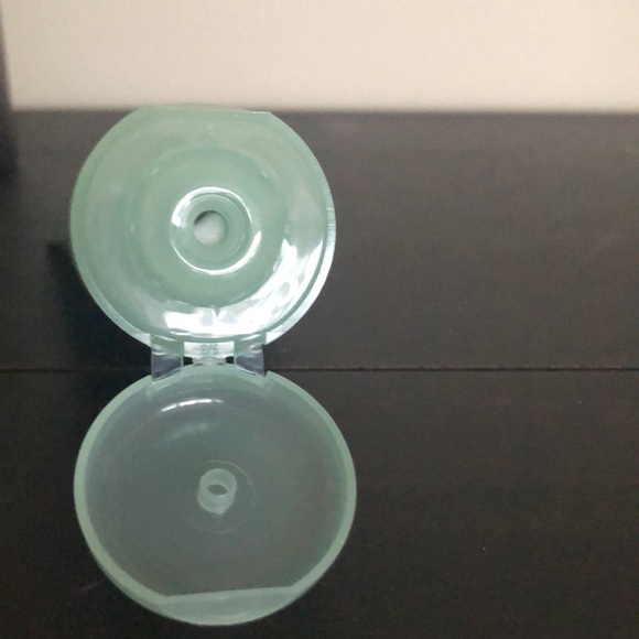 Clinique 7 day scrub cream rinse off formula - Picture 7 of 10